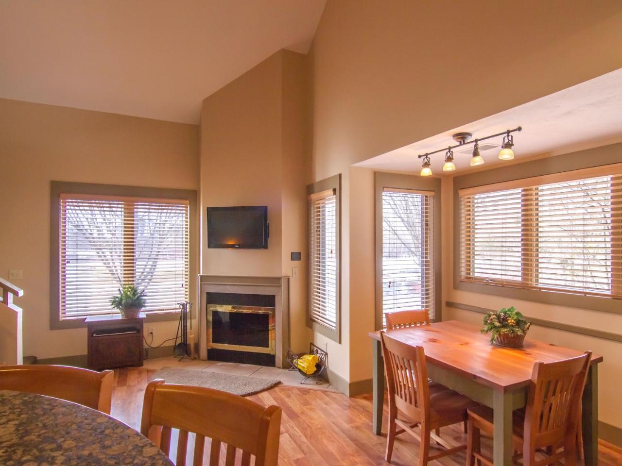 Spacious 2 Bed Condo at Crystal Mountain Resort Thompsonville Exterior foto